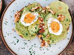 牛油果煮蛋吐司-RAC BAR(安福路店)