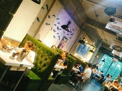 大堂-鸣记脆皮烤鱼(岐山路店)