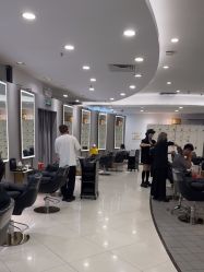 点击看大图 -八佰伴8008星级形象店