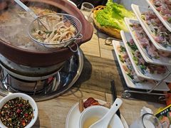 -东记炭炉·海鲜鸡煲(龙华店)
