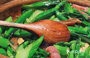Chinese Broccoli with Preserved Meat