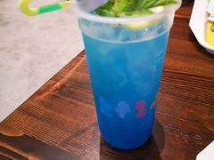 -蓝精灵乐园·世茂精灵之城主题乐园