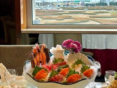 -奕景海鲜酒家· 大连海鲜(星海广场店)