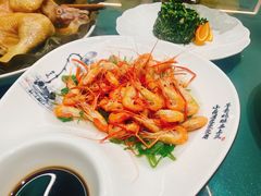 -山明水秀农庄