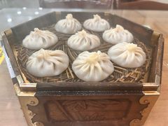 羊肉灌汤小笼包-西安贾三灌汤包·回坊小吃·清真炒菜(北院门总店)