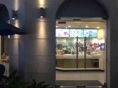 门面-DQ·蛋糕·冰淇淋(富华里店)