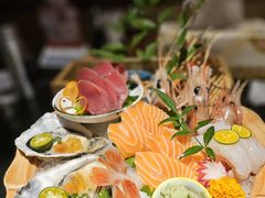 -山川小町·极番烧肉(新地假日广场店)