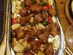 -老东镇啤酒屋海鲜加工·蒸汽海鲜·海鲜烧烤(台东店)