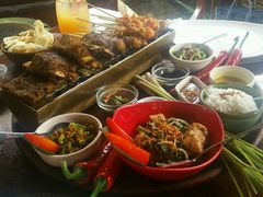 -DiAtas by Art Cafe Bumbu Bali