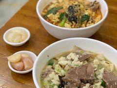 优质羊肉泡馍-刘信牛羊肉小炒泡馍(回民街店)