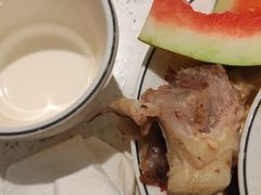 -三人行骨头王火锅(长寿店)