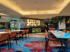 -亮马河饭店翠雅咖啡厅