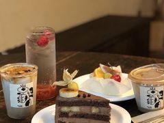 -HOLIDAY休日(后田垟巷店)