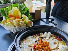-野菌皇海景野生菌火锅(滨海大道店)