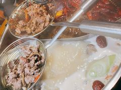-你好牛火锅 头牌无花果鸡(海上传奇店)