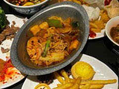 -涨巢·潮玩水疗局