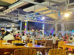 -渔家火锅·海鲜自助餐·演艺(亚龙湾天域酒店)