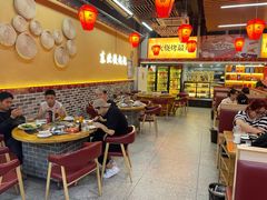 -炖四方东北铁锅炖·烧烤小龙虾(中豪国际店)