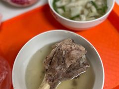 -周震馄饨