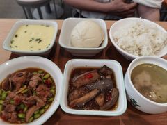 -老乡鸡(东方广场店)