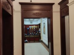 -梅龙镇酒家(南京西路总店)