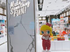 -泡泡玛特POPMART(蓝色港湾店)