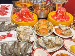 -四囍码头海鲜烧烤自助火锅(外滩南京东路悦荟广场店)