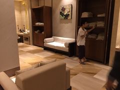 -爱乐国际温泉水疗会