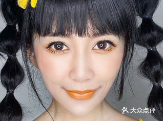 夏天做一个可爱的糖果女孩，这个妆容其实很简单