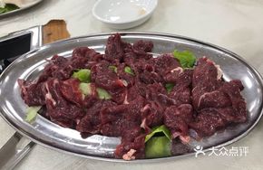 Beef with Plum Sauce