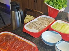 -醉董牛川派鲜肉自选火锅(烟台店)