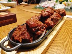 特色烤猪手-新海渔港·胶东海鲜家常菜·家宴(奥体中心店)