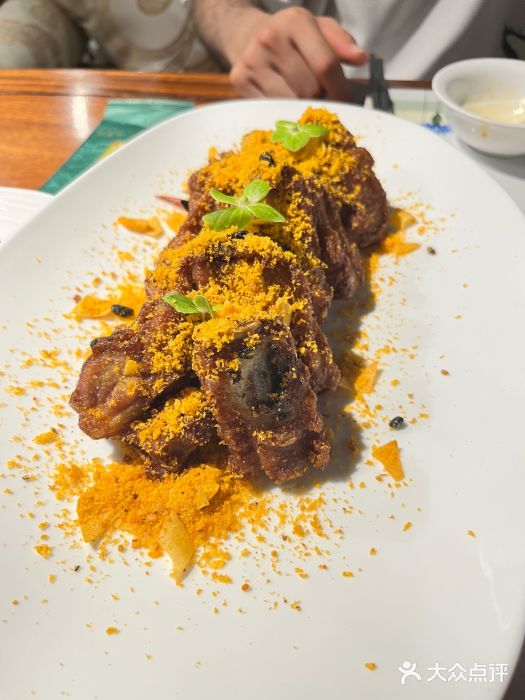 山外山·林语花园餐厅图片