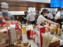 -奈雪的茶(花城汇中区PRO店)