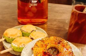 Caramelized Pineapple Burger Meat with Rice