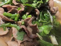 -大众跷脚牛肉馆·非遗传承单位(峨眉山店)