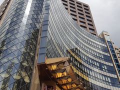 -尊爵天际大饭店 (近台茂)