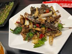 -许哥东北烧烤·铁丳烤串·宫后夹肉(繁花中心店)