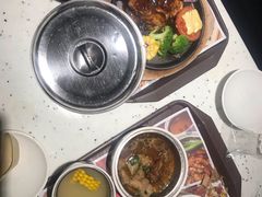 -百威KTV(恒福路店)