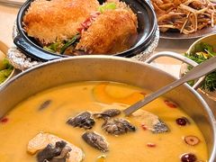 -煲王粤菜餐厅(中侨中心店)