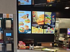 -麦当劳(北苑秋实路店)
