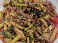 -曾牛肉