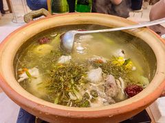 石橄榄炖鸡-洪大厨鸡煲(福田店)