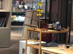 -光海书局(南京东路第一百货店)