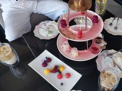 -亚龙湾喜来登·美景台大堂吧