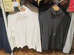 -优衣库(北京万柳华联购物中心店)