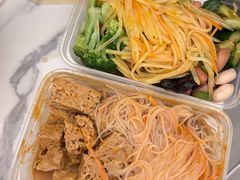-农夫大盘鸡(经八路总店)