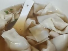 -周震馄饨