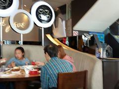 大堂-必胜客(上海新南方商城PH店)