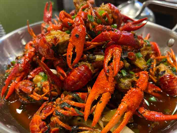 虾小龙老长沙龙虾馆(左家塘店)-"左家塘又开新店了